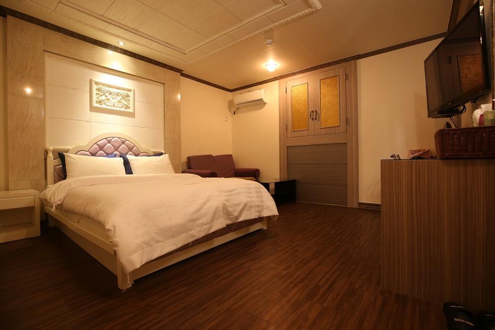 דאג'און Hera Motel מראה חיצוני תמונה