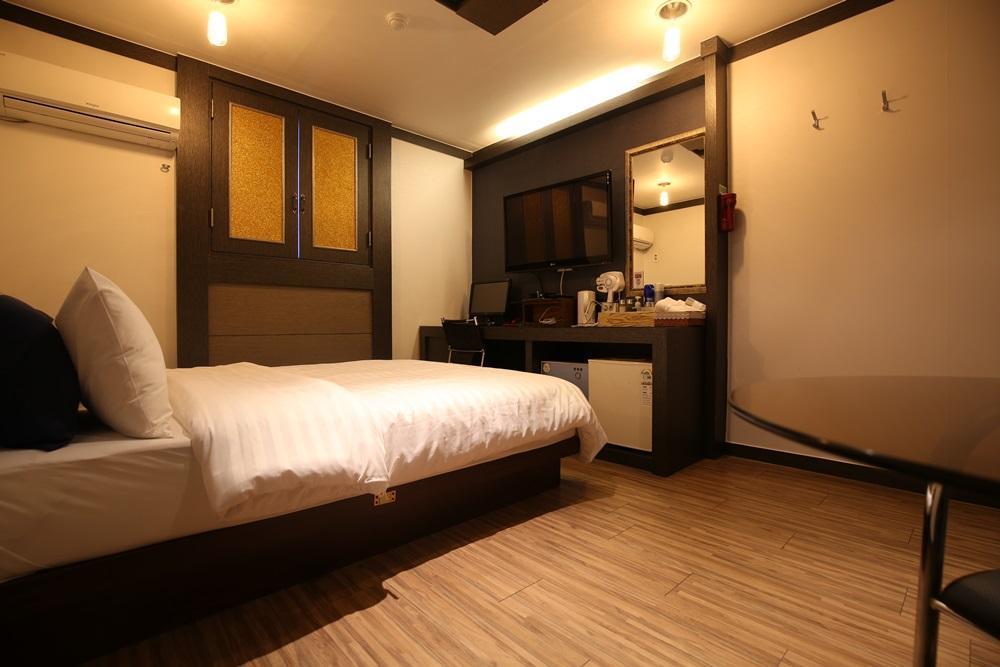 דאג'און Hera Motel מראה חיצוני תמונה